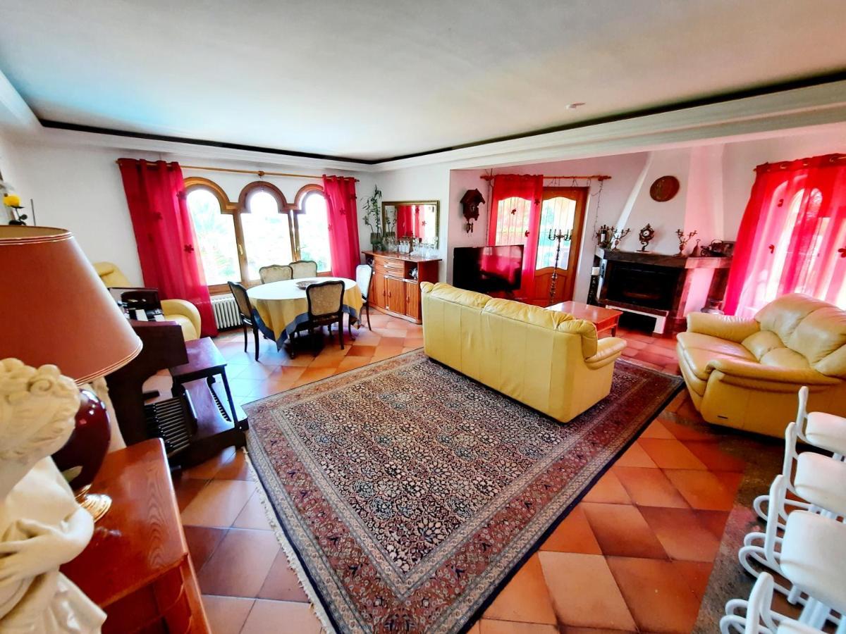 Villa Prestige ベニッサ エクステリア 写真